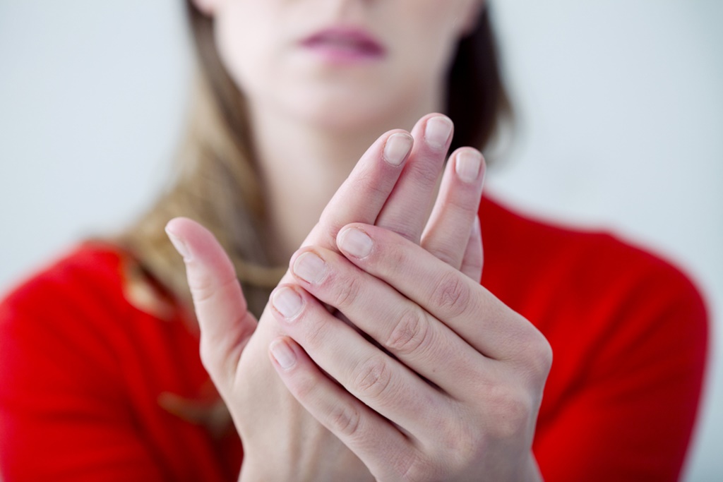 articulațiile degetelor se umflă asta este medicamente utilizate în osteochondroză