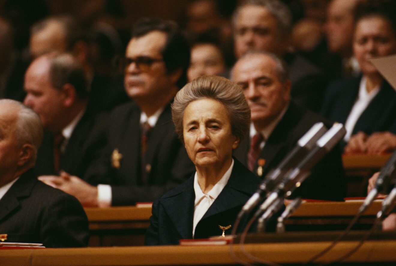 Elena Ceau escu Nu Ar Fi Suportat o Pe Nina Iliescu Ce Anume O Deranja 